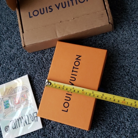 Louis Vuitton Gift Box for LV Mini Pochette - Picture 1 of 5